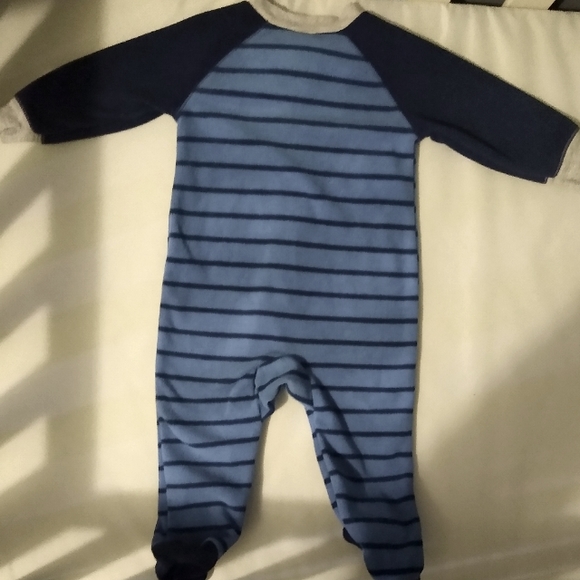 Carter's 3-6 months Baby Boy Fleece Sleeper - Picture 2 of 3